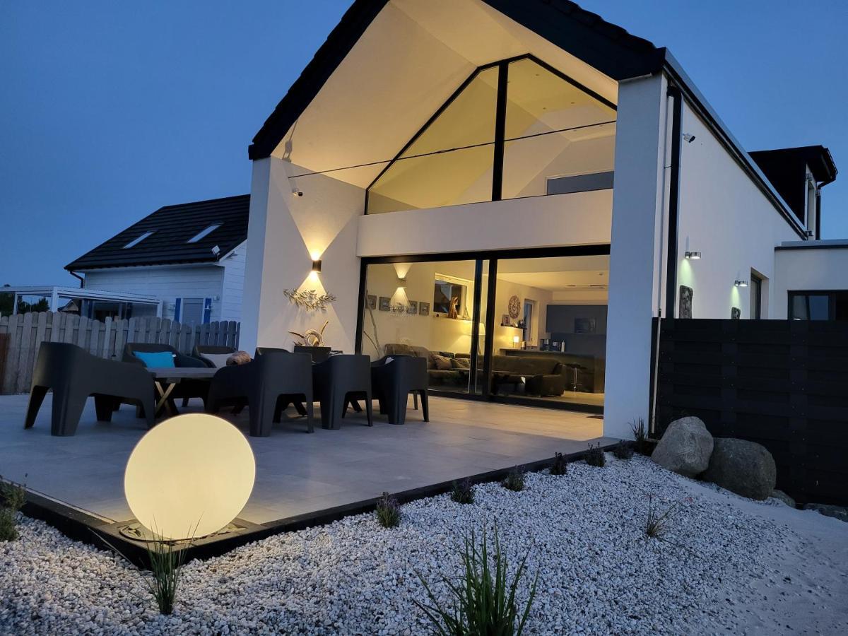 Robson Beach I Sauna, Jacuzzi 미에드지보드지 외부 사진