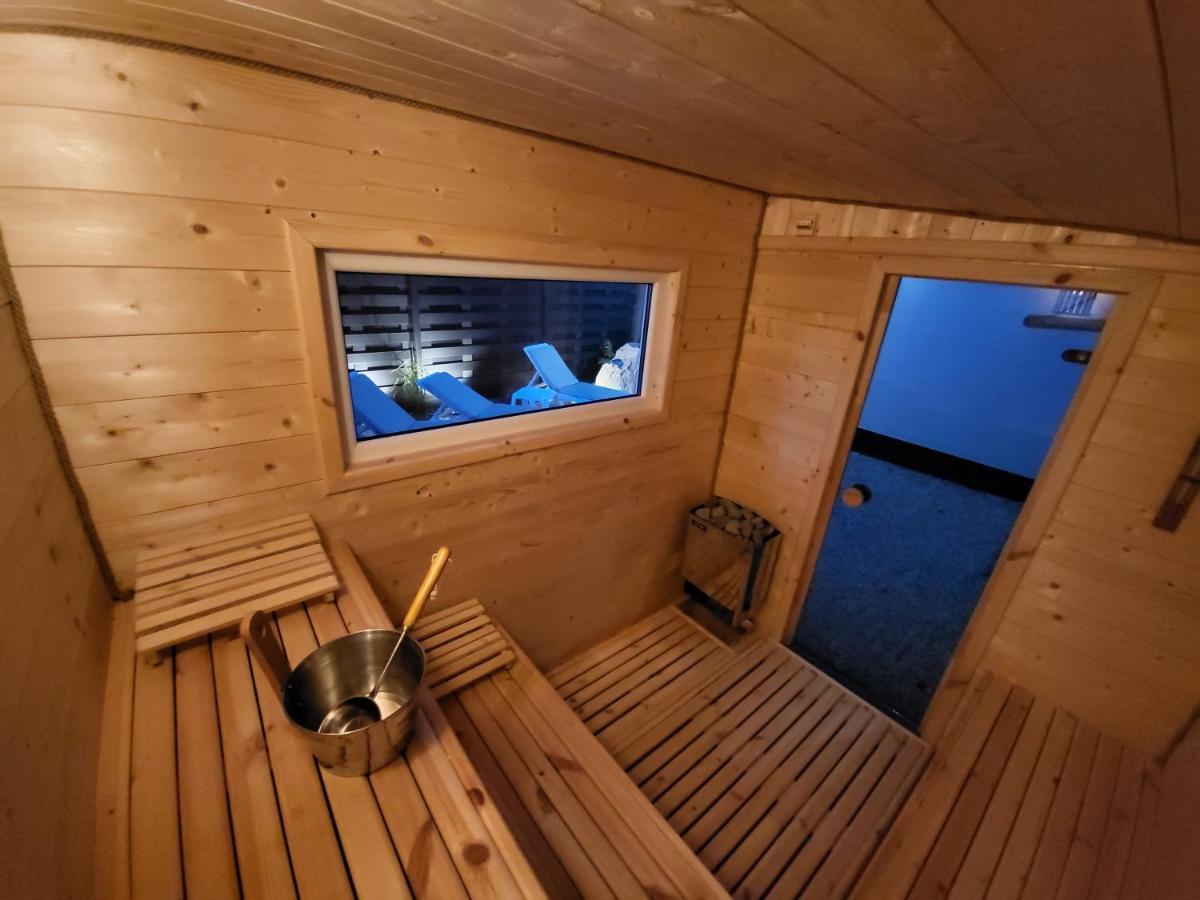 Robson Beach I Sauna, Jacuzzi 미에드지보드지 외부 사진