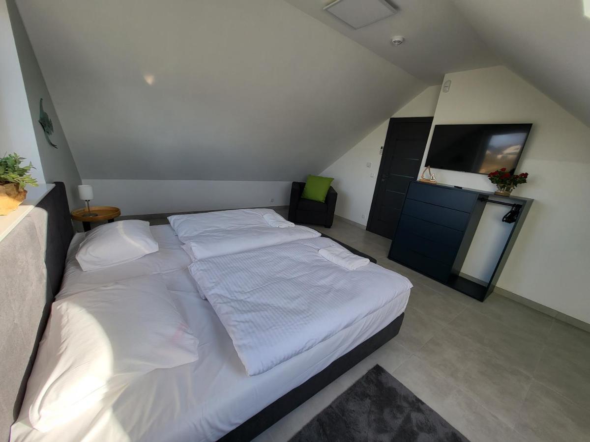 Robson Beach I Sauna, Jacuzzi 미에드지보드지 외부 사진